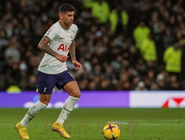 拉莫斯身边人:皇马一边说没钱 一边却要签姆巴佩 拉莫斯身边人:皇马一边说没钱 一边却要签姆巴佩